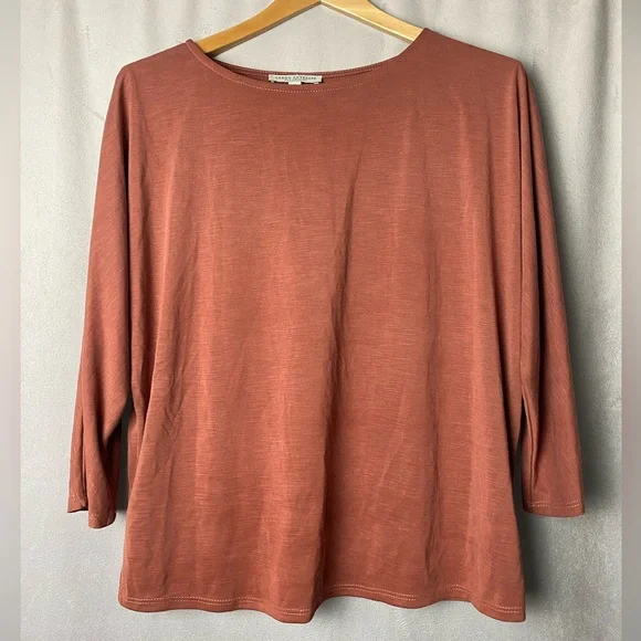 Green Envelope Terracotta Utility Modern Earthy Minimalist Long Sleeve Top M - Picture 1 of 6